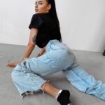 T-shirt klasyczny MANILA OLAVOGA czarny