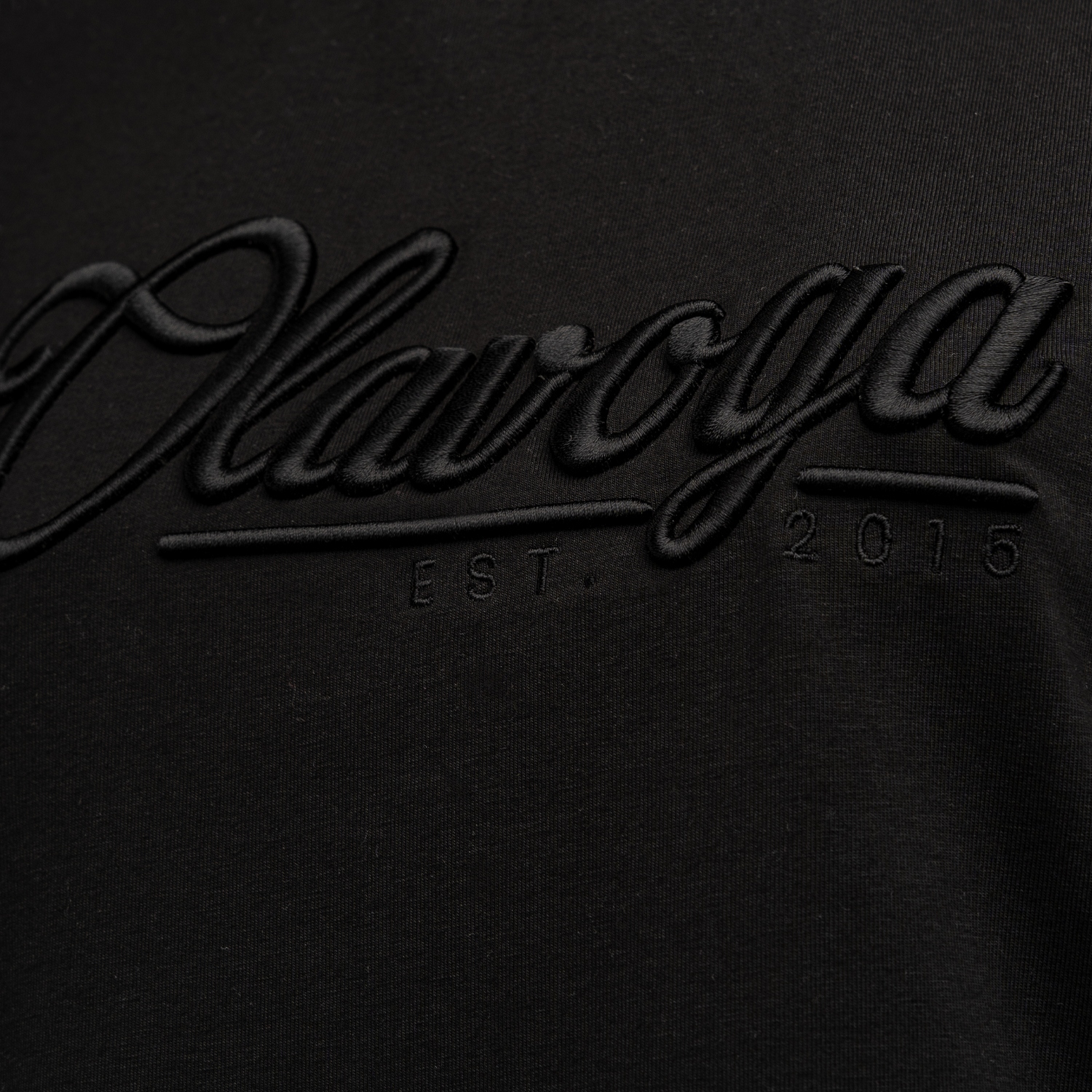 T-shirt klasyczny MANILA OLAVOGA czarny