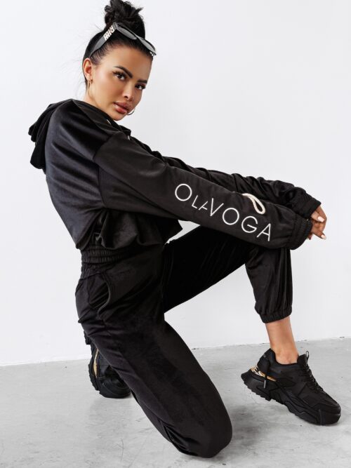 Komplet damski welurowy LAGOS OLAVOGA czarny