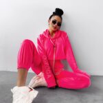 Komplet damski welurowy LAGOS OLAVOGA neon róż