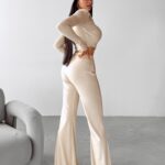 Komplet casual PRIMROSE OLAVOGA beżowy