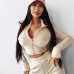 Komplet casual PRIMROSE OLAVOGA beżowy