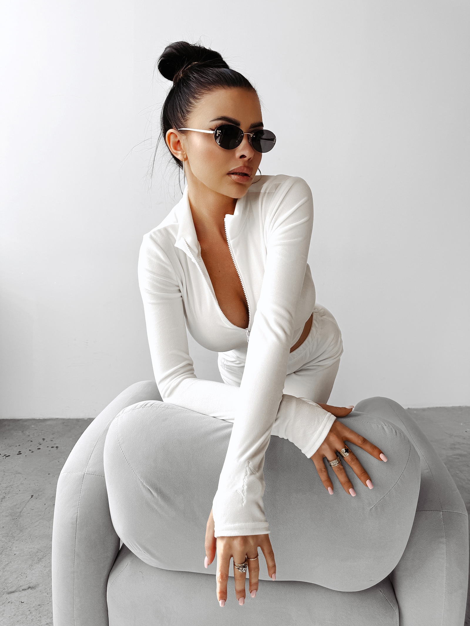 Komplet casual PRIMROSE OLAVOGA ecru