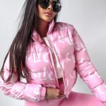 Kurtka puchowa logowana Jessy Ola Voga pudrowa