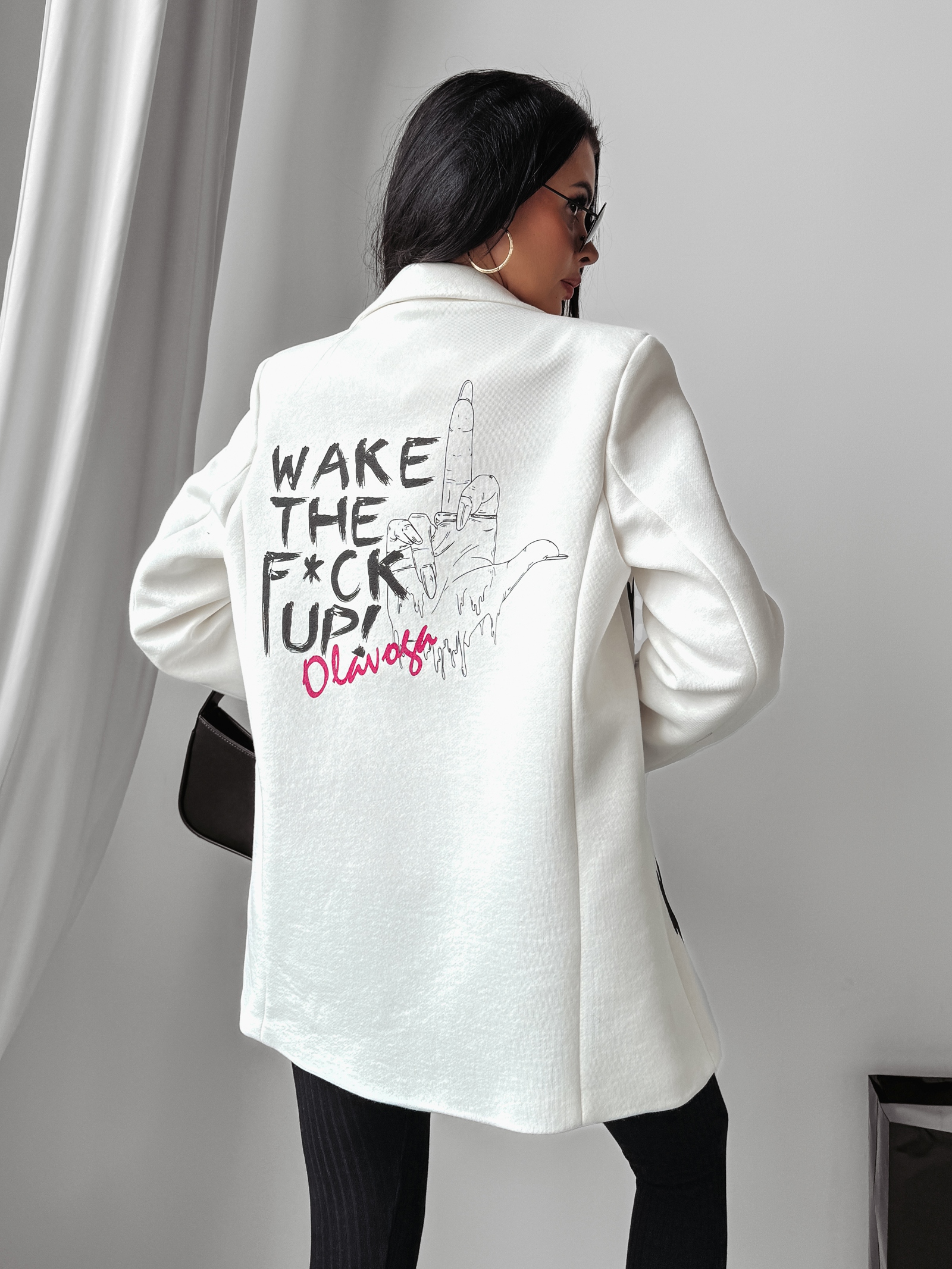 Marynarka logowana oversize Orega Ola Voga ecru Marynarka logowana oversize Orega Ola Voga ecru