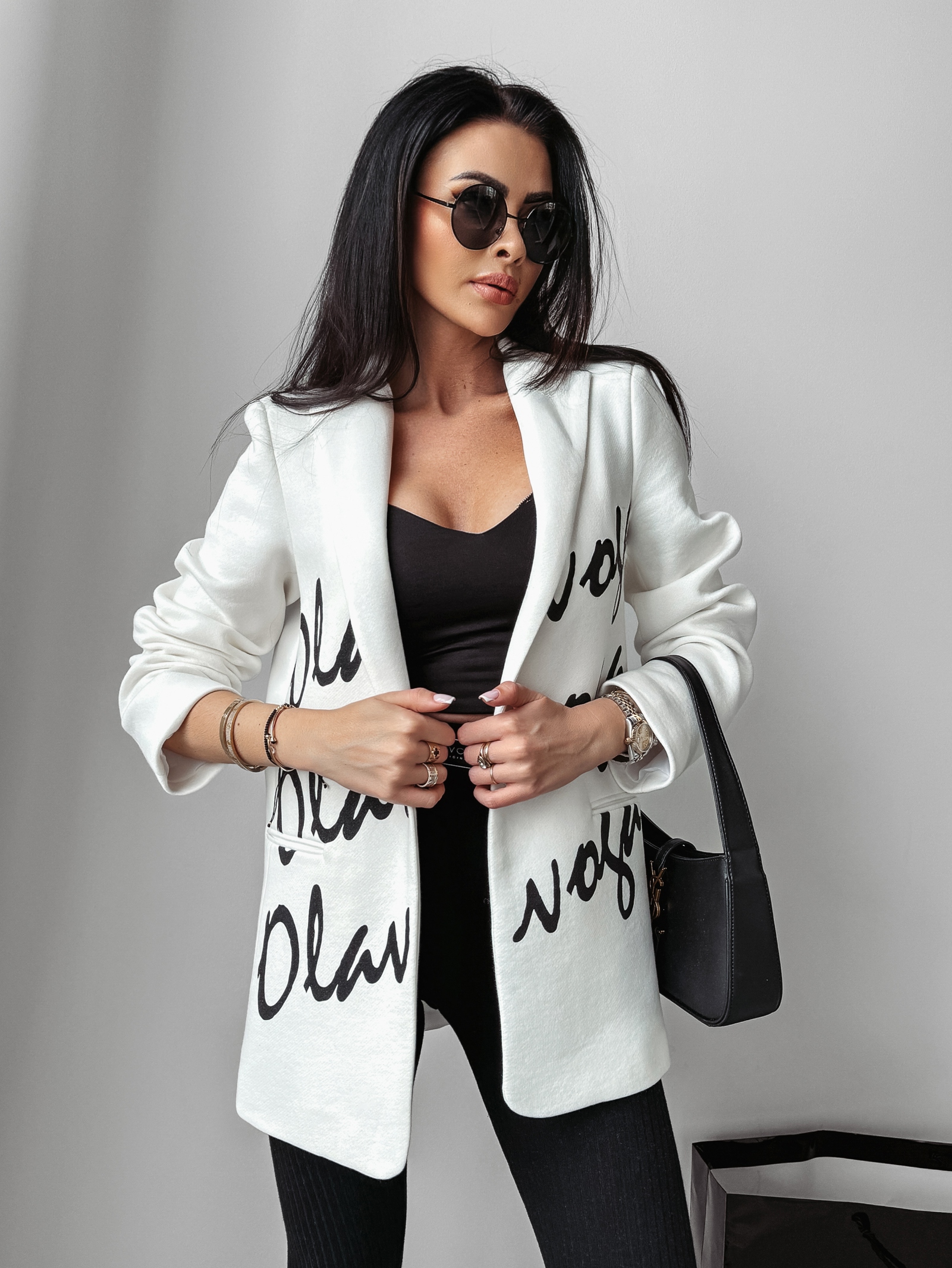 Marynarka logowana oversize Orega Ola Voga ecru Marynarka logowana oversize Orega Ola Voga ecru