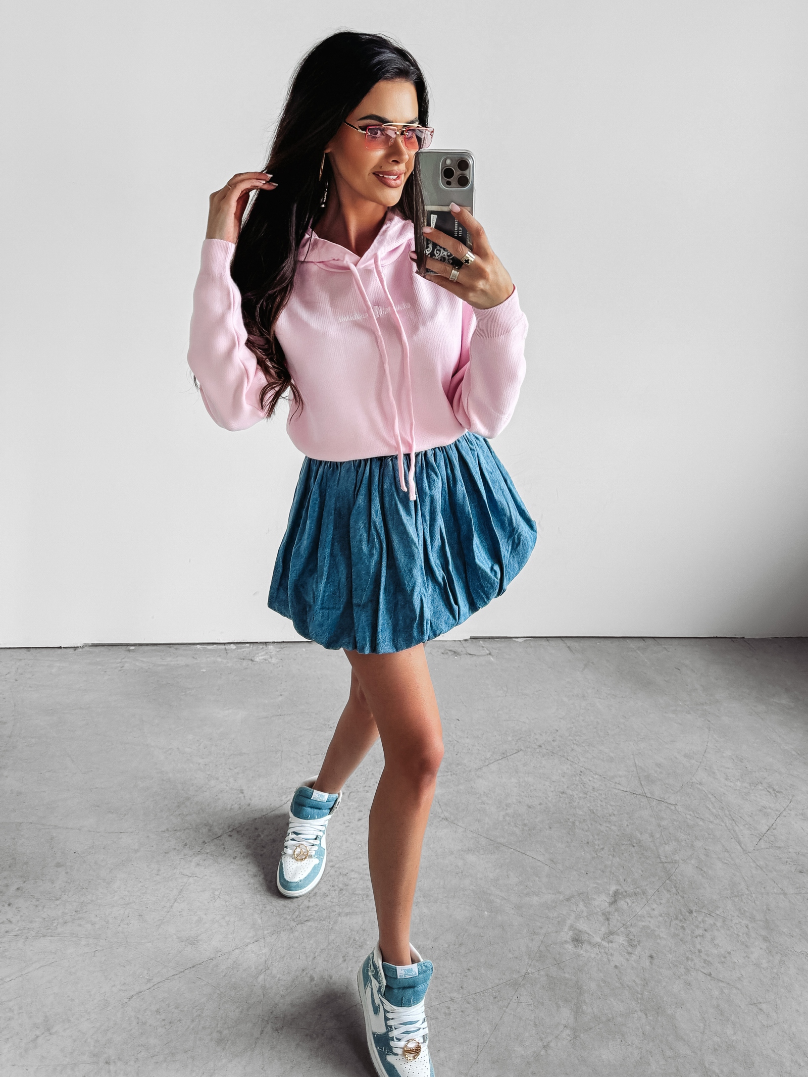 Bluza z kapturem Edlin Ola Voga pudrowa