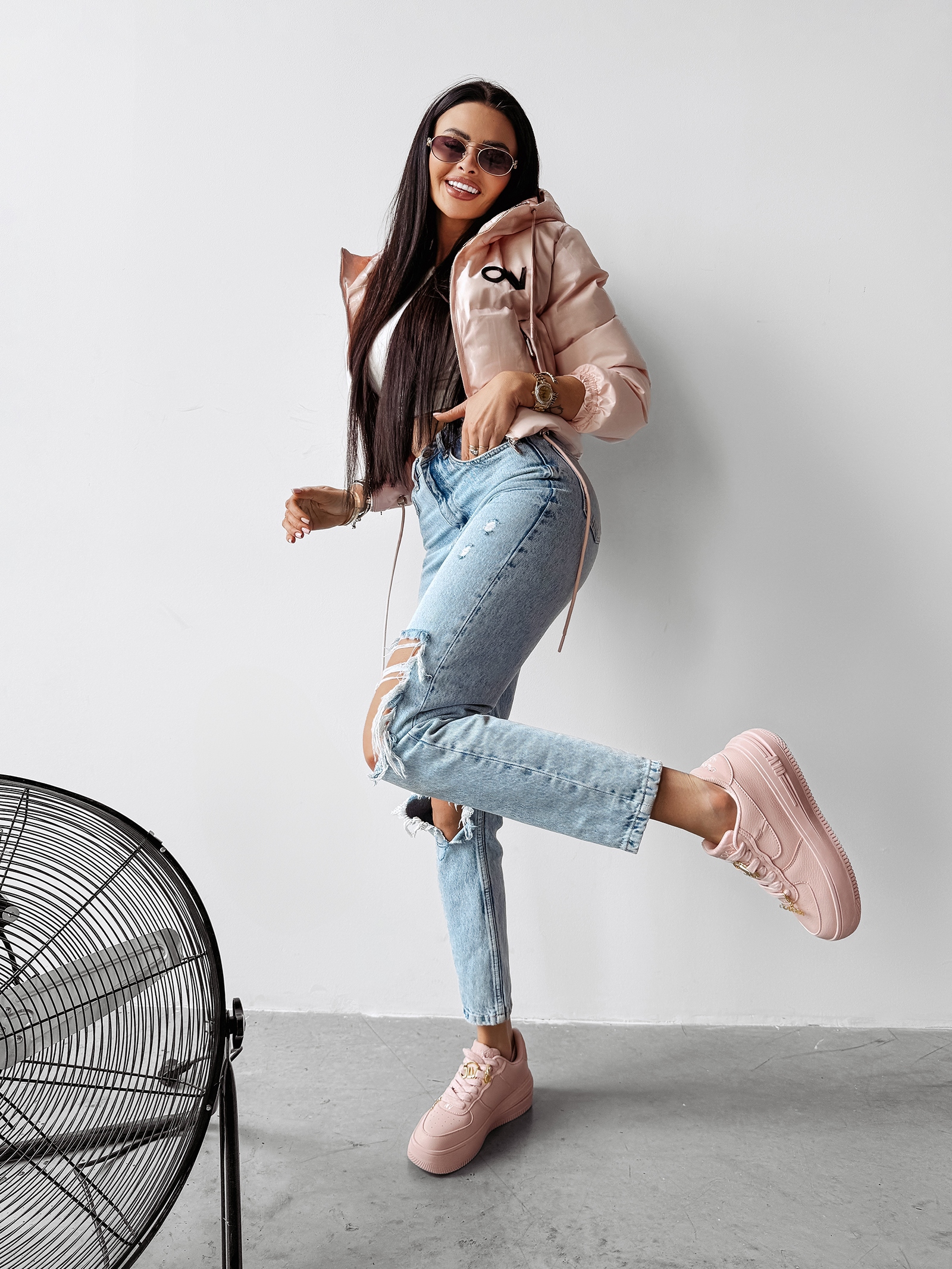 Sportowe buty damskie HEELY OLAVOGA różowe Sportowe buty damskie HEELY OLAVOGA różowe