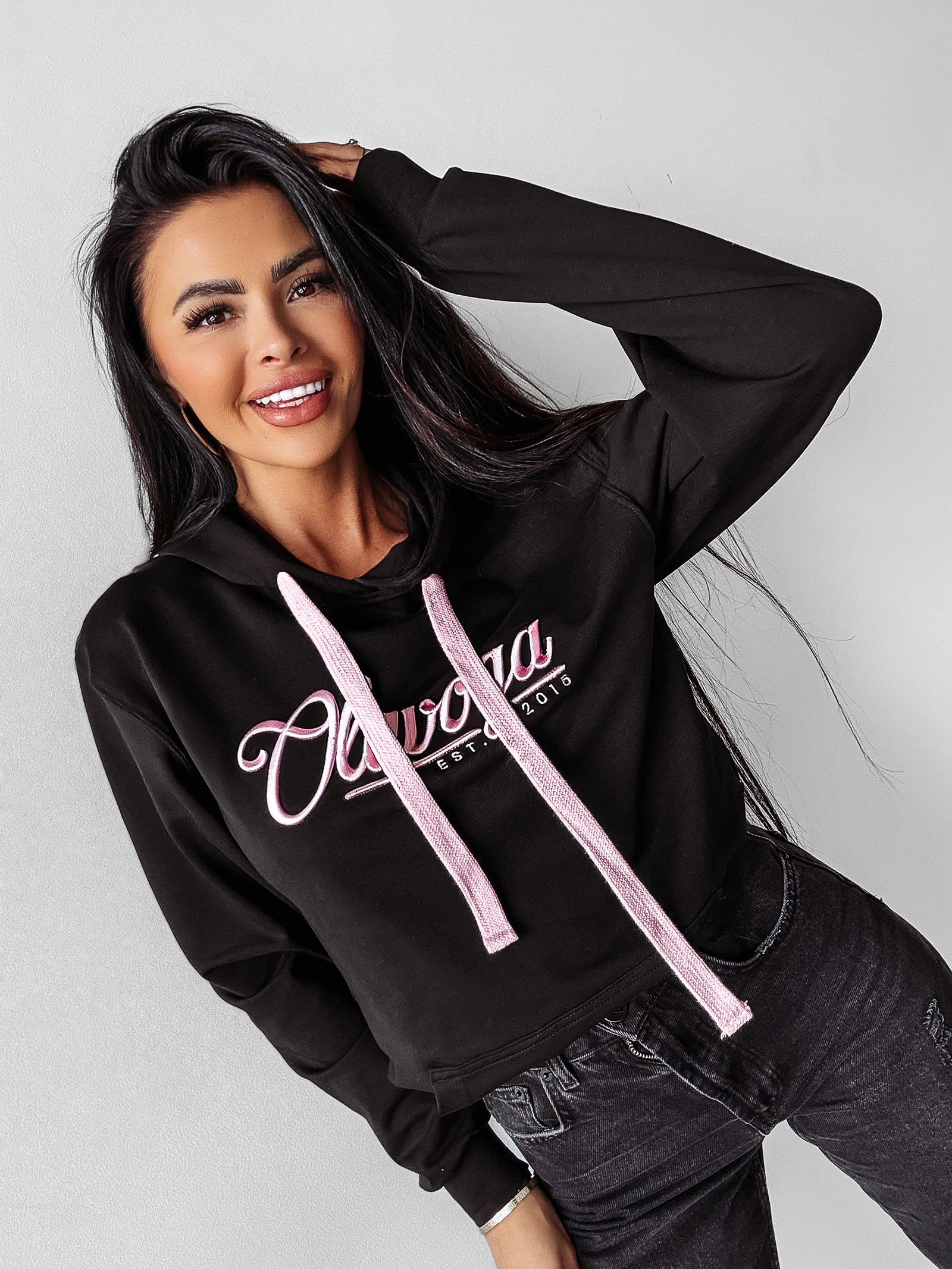 Bluza z kapturem TULUZA OLAVOGA czarna Bluza z kapturem TULUZA OLAVOGA czarna