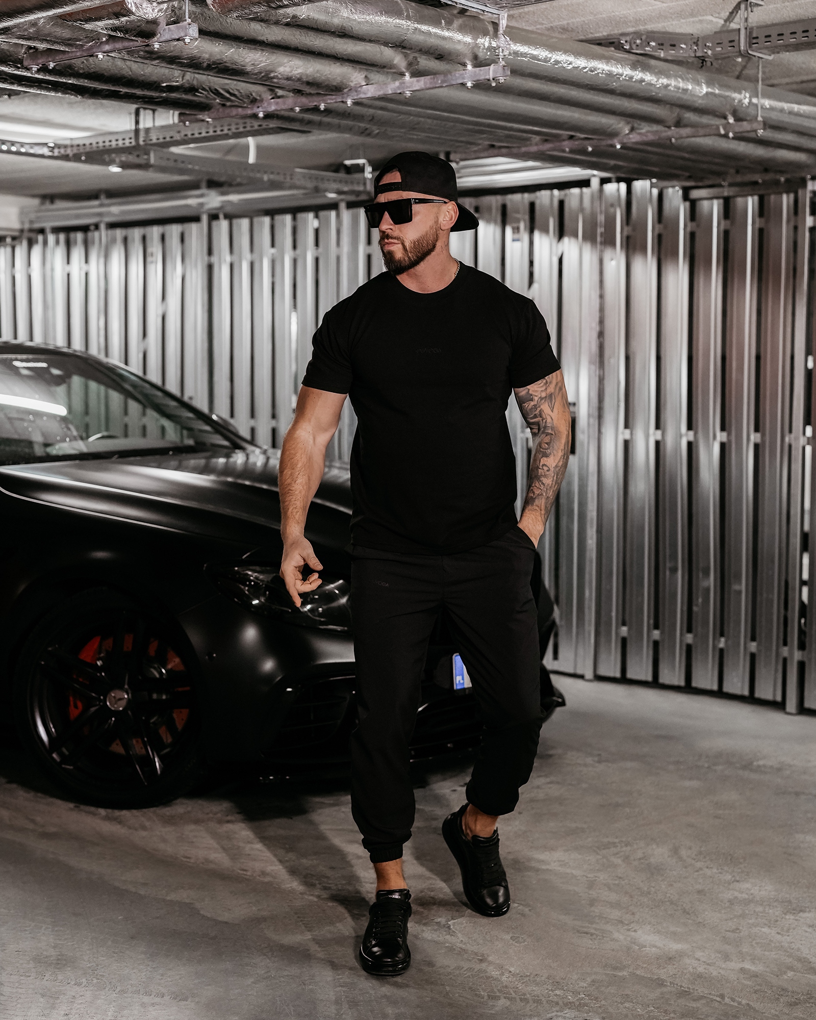 T-shirt męski klasyczny BERGO OLAVOGA czarny