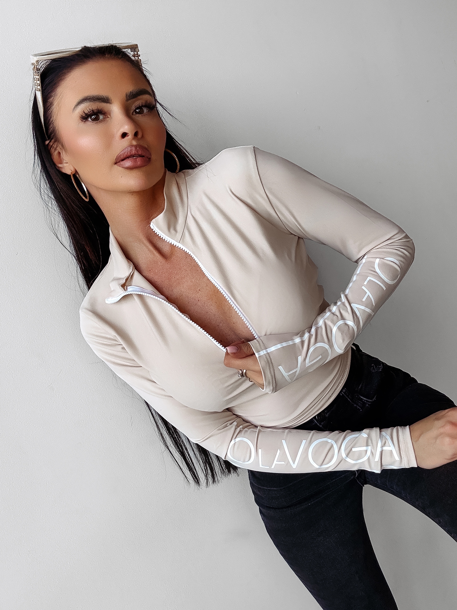 Bluzka z suwakiem BIANCO OLAVOGA beżowa