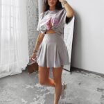 T-shirt klasyczny z nadrukiem CHERISH OLAVOGA szary