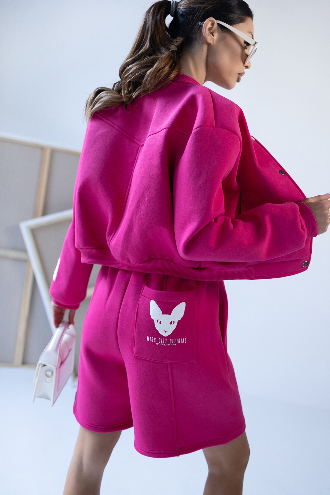 Kurtka bomberka MC The Label amarantowa Kurtka bomberka MC The Label amarantowa