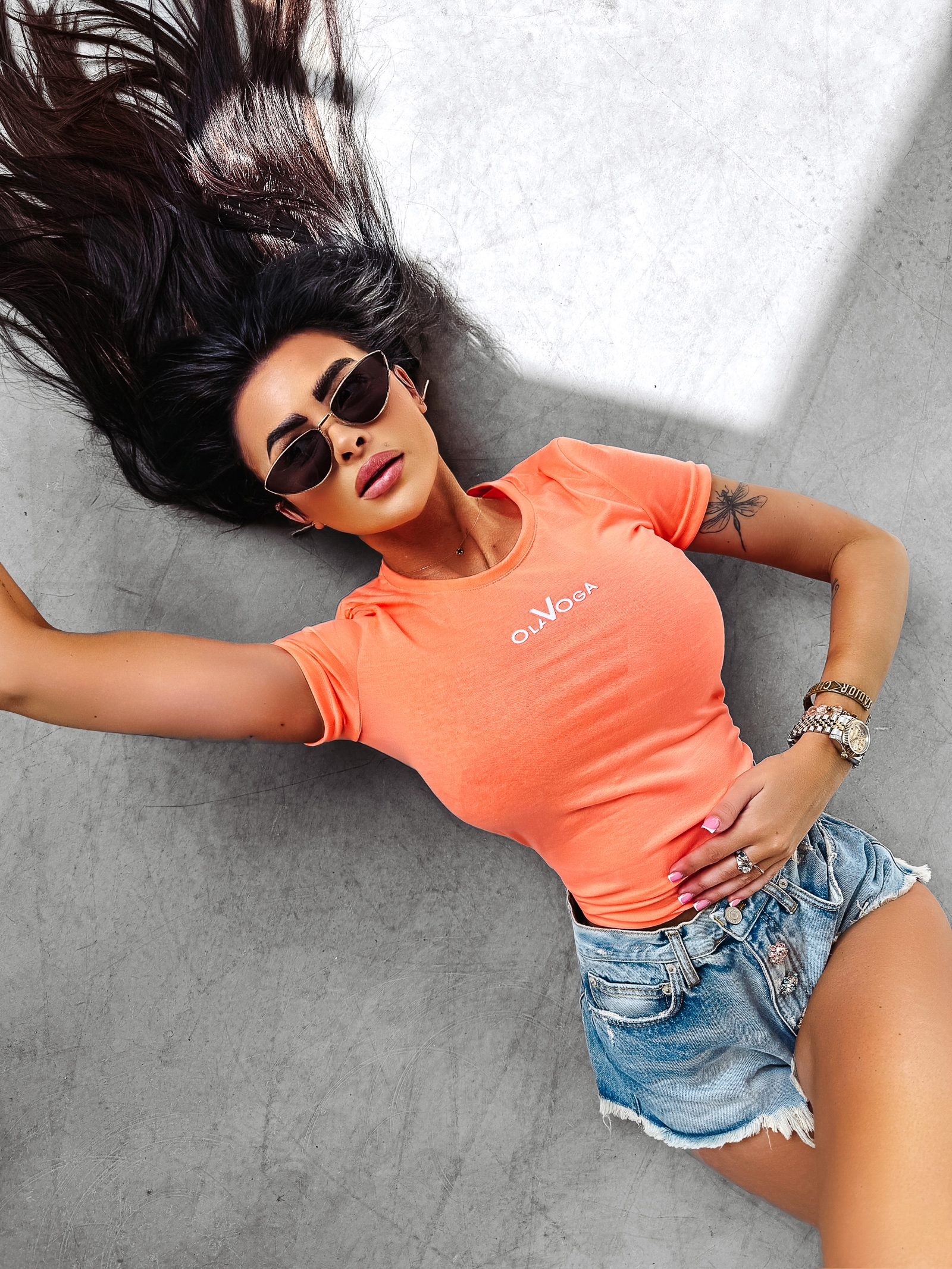 T-shirt klasyczny damski MUSE OLAVOGA koralowy