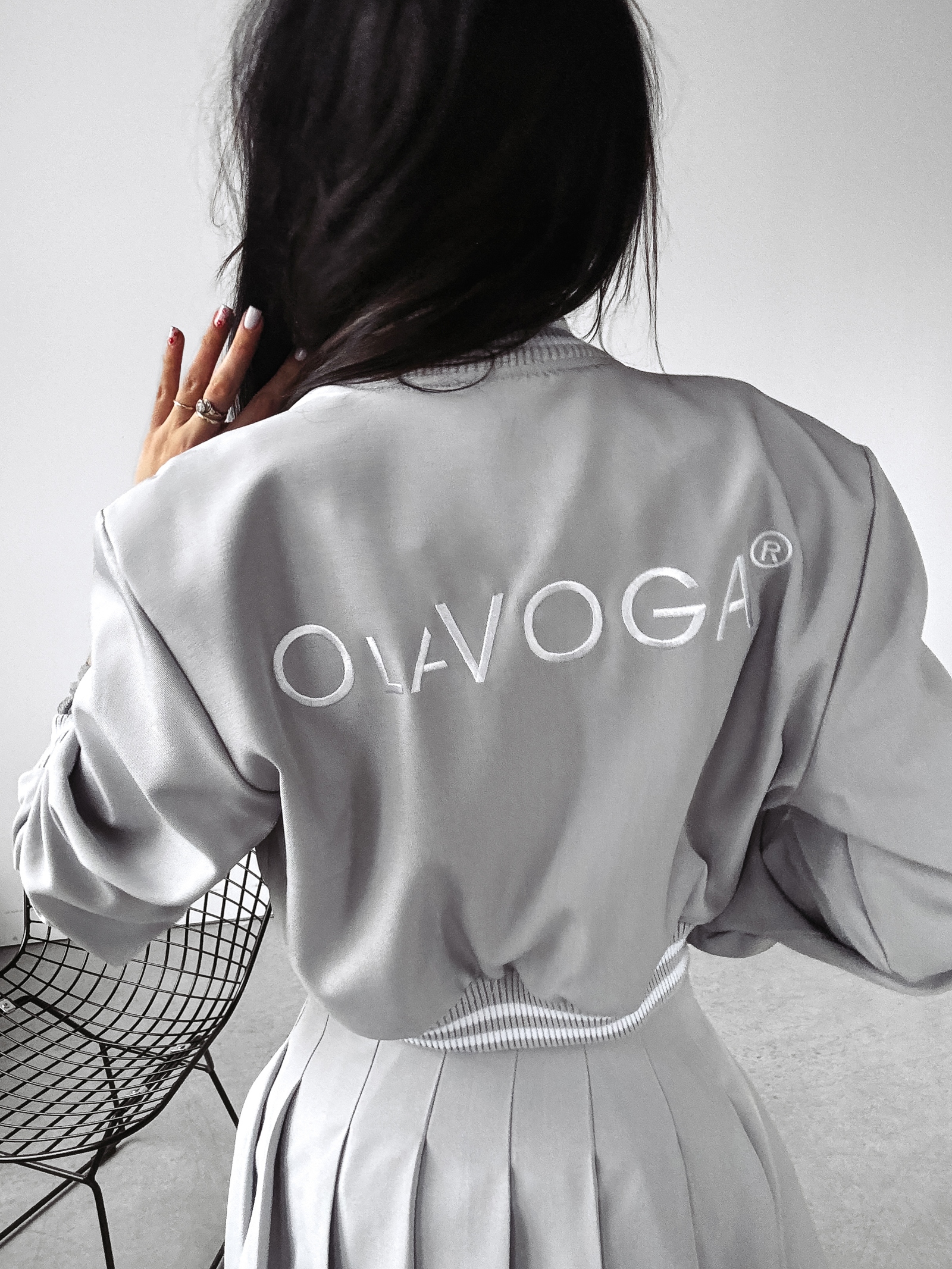 Komplet ze spódnicą ANSWEAR OLAVOGA szary Komplet ze spódnicą ANSWEAR OLAVOGA szary