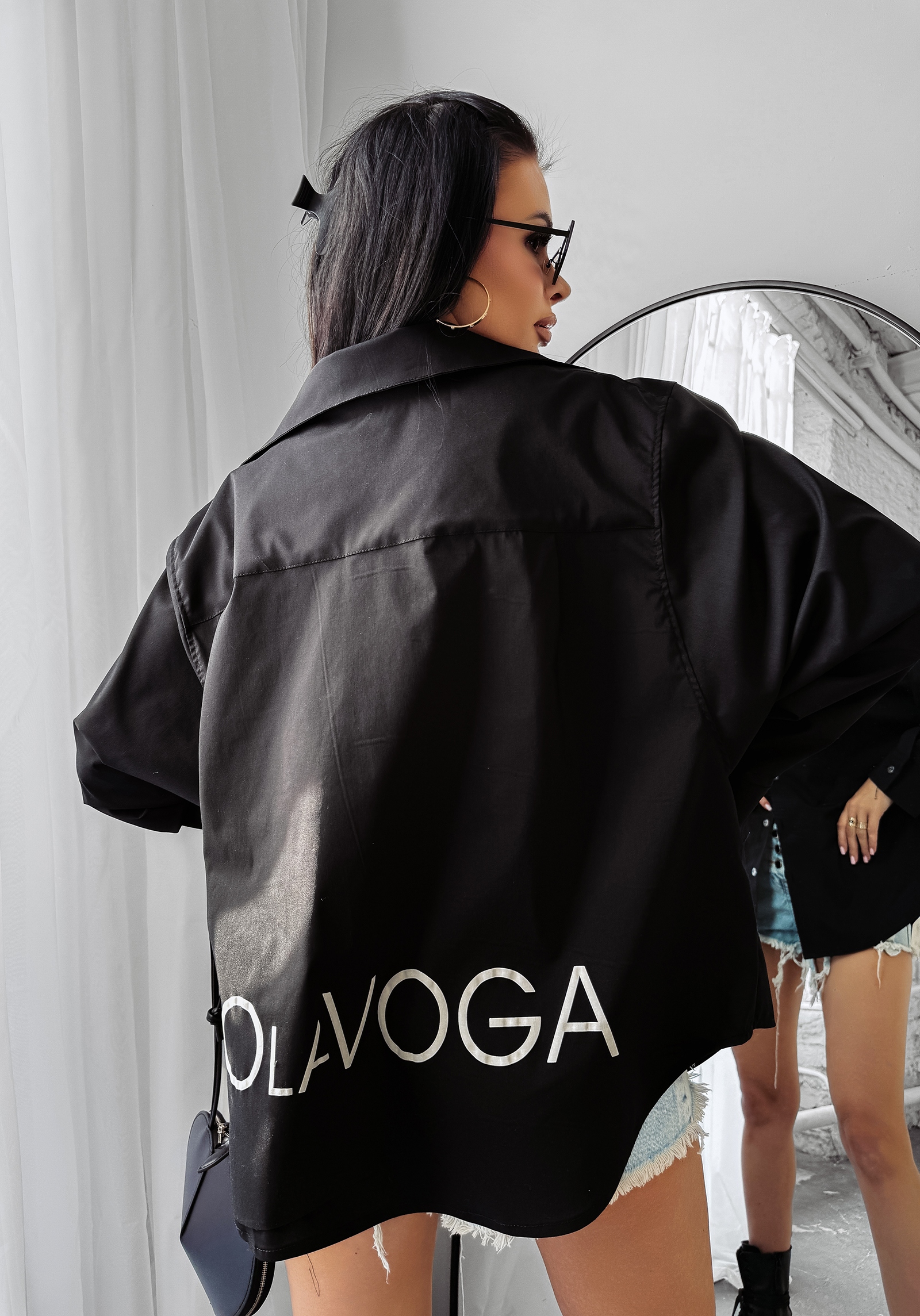 Koszula klasyczna WONDER OLAVOGA czarna