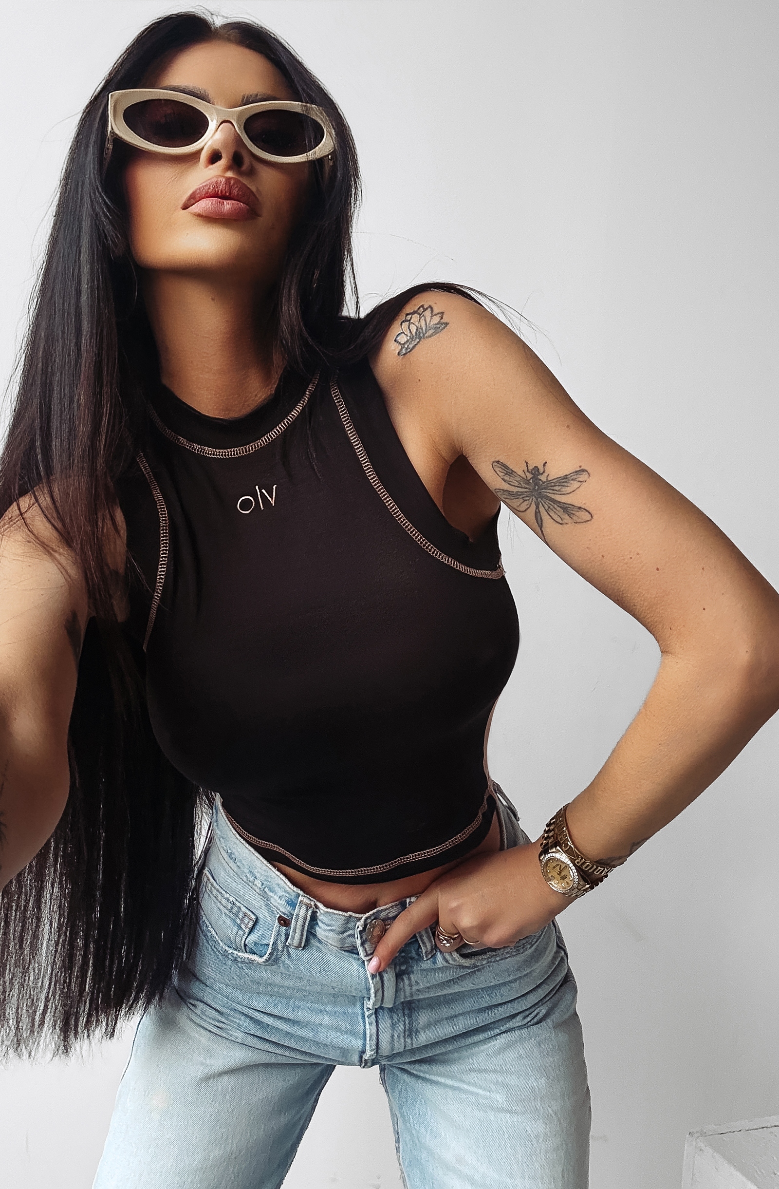 Top dopasowany LYON OLAVOGA czarny