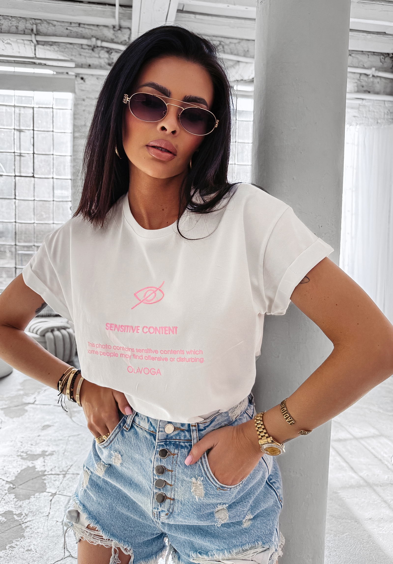 T-shirt klasyczny GLASS OLAVOGA ecru