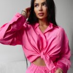 Komplet damski o luźniejszym kroju SERENE OLAVOGA różowy