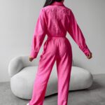 Komplet damski o luźniejszym kroju SERENE OLAVOGA różowy