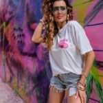 T-shirt Queen biały