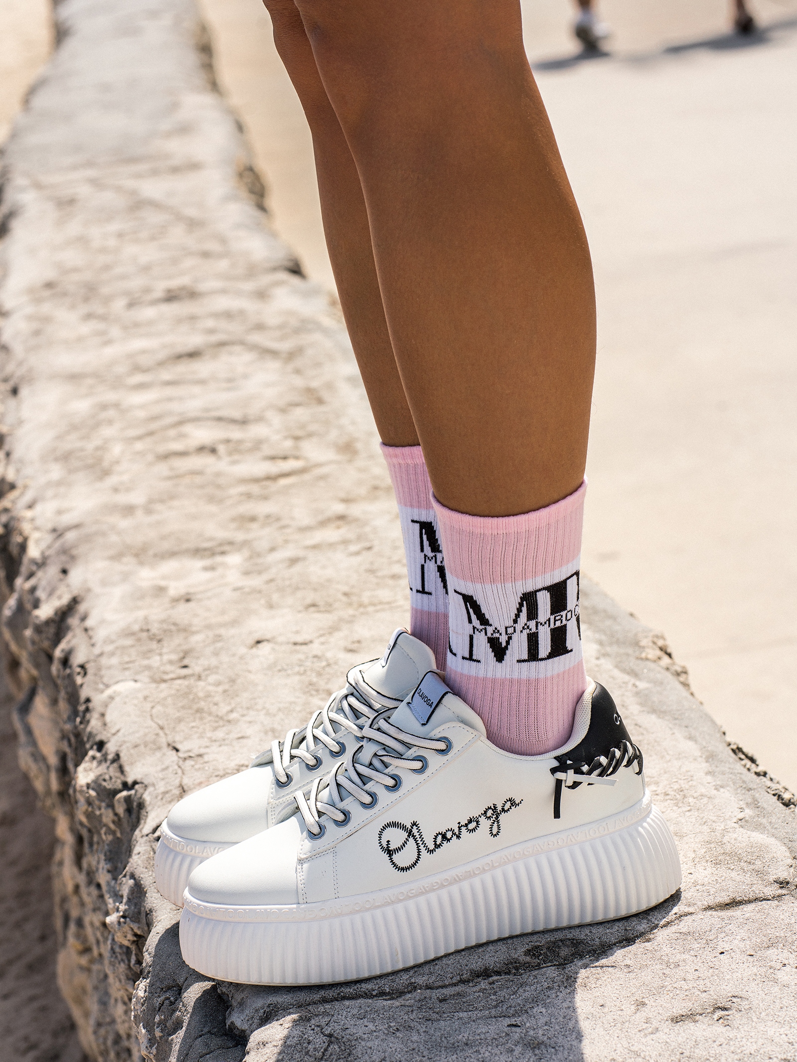 Skarpetki damskie ze ściągaczem BIG LOGO różowe Skarpetki damskie ze ściągaczem BIG LOGO różowe