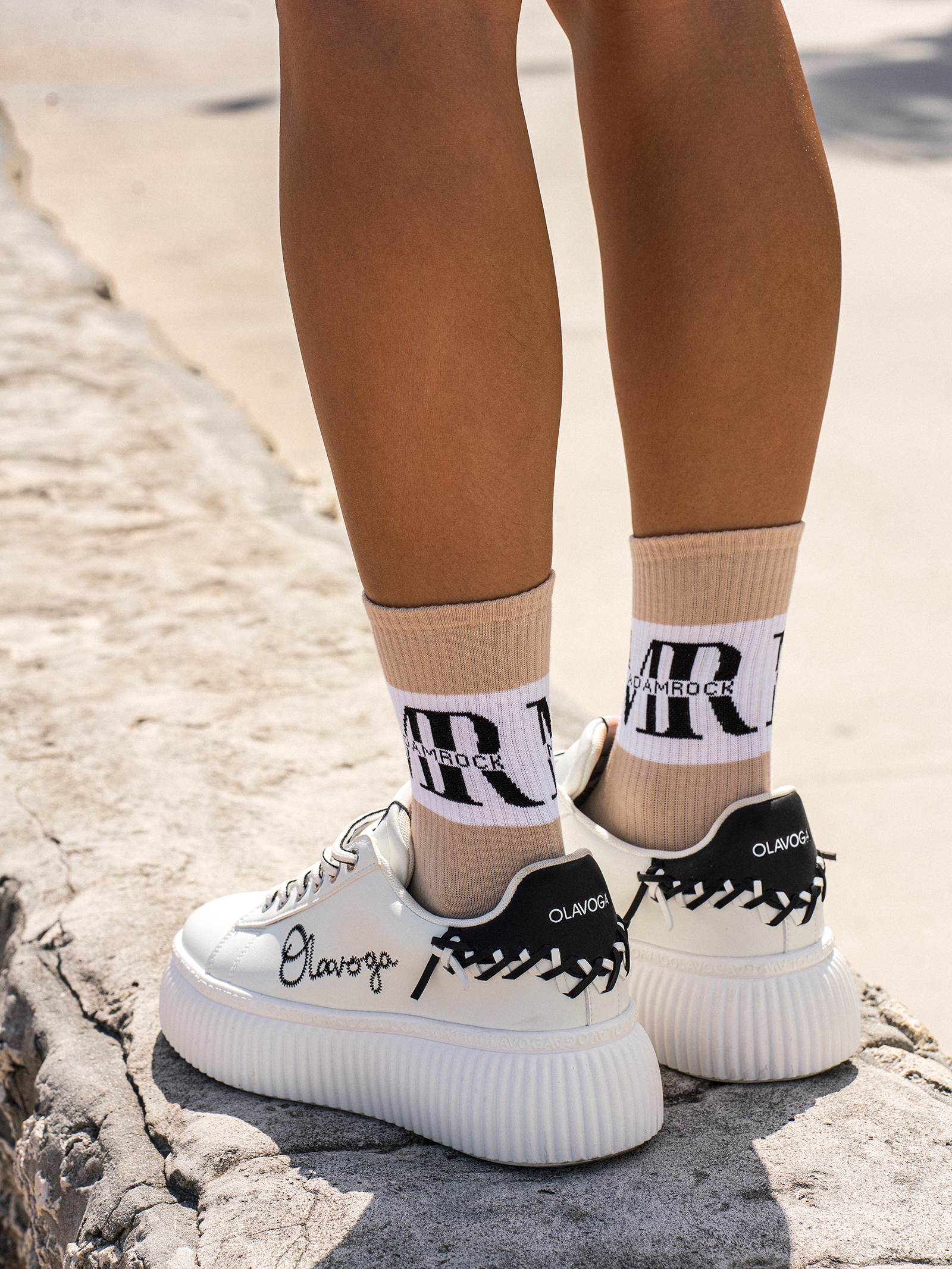 Skarpetki damskie ze ściągaczem BIG LOGO beżowe