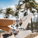 Skarpetki damskie ze ściągaczem BIG LOGO beżowe