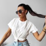 T-shirt z haftem HOLLYHOCK OLAVOGA ecru