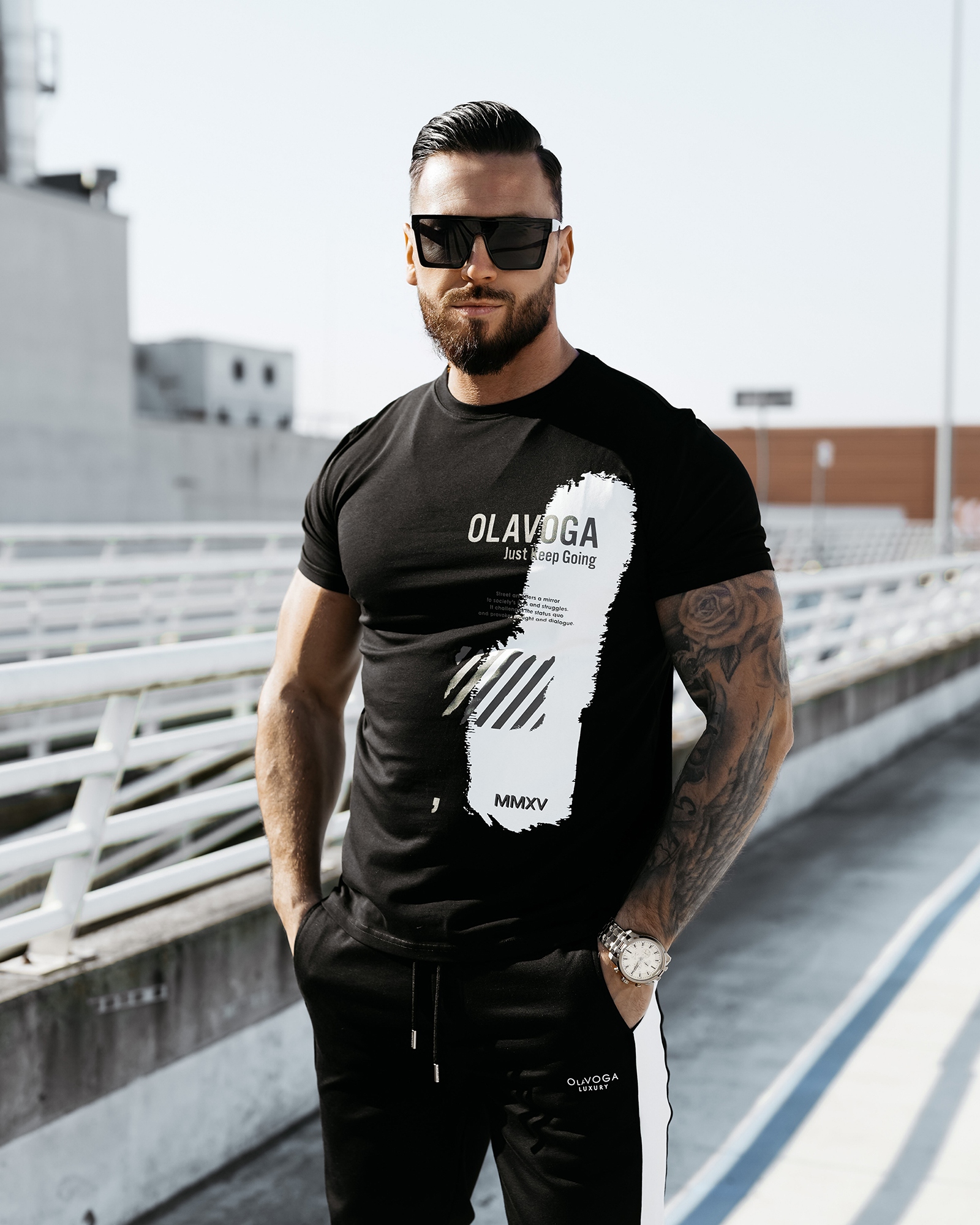 T-shirt męski slim SLEEK OLAVOGA czarny