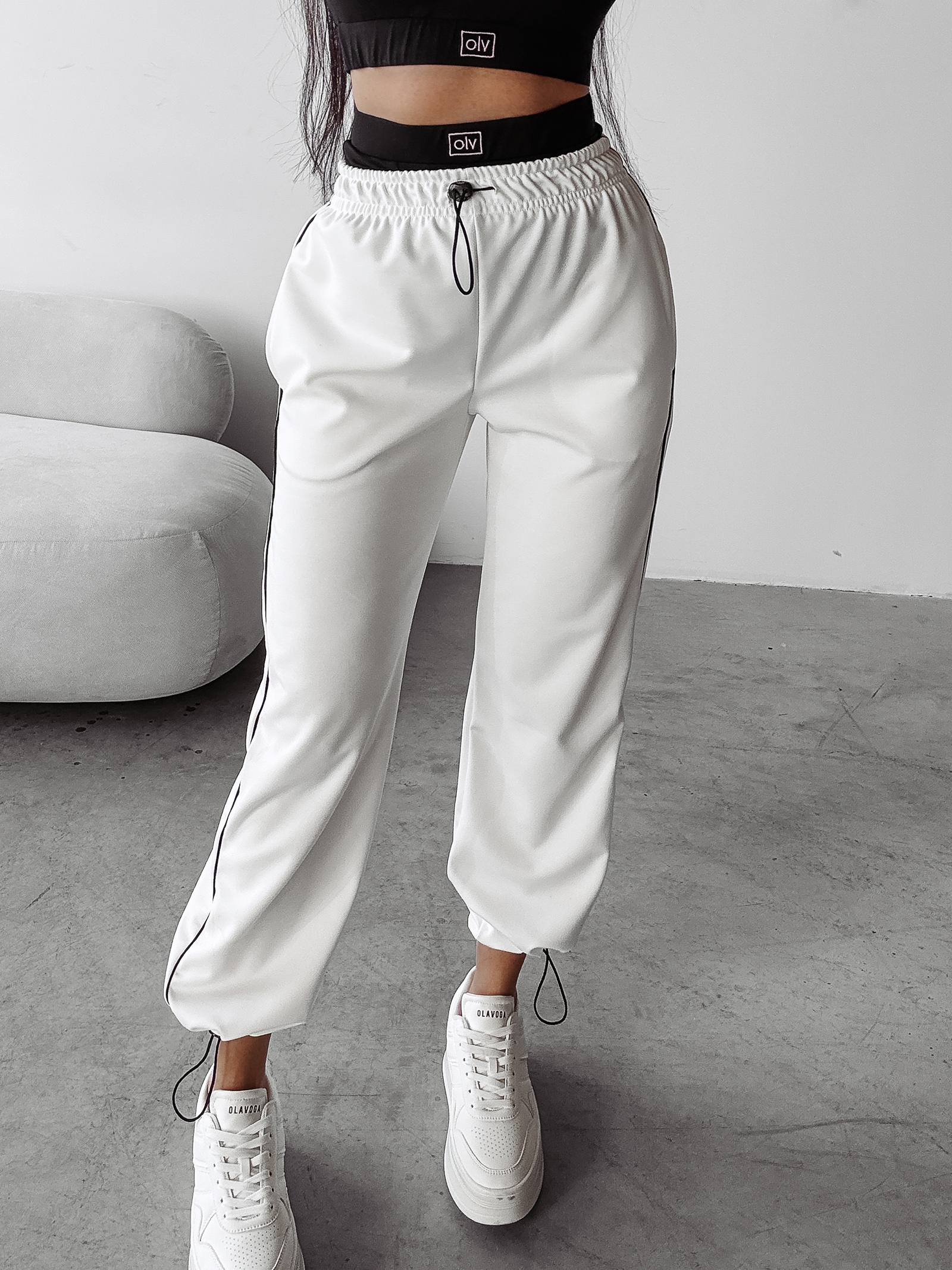 Spodnie sportowe damskie APPETIZER OLAVOGA ecru