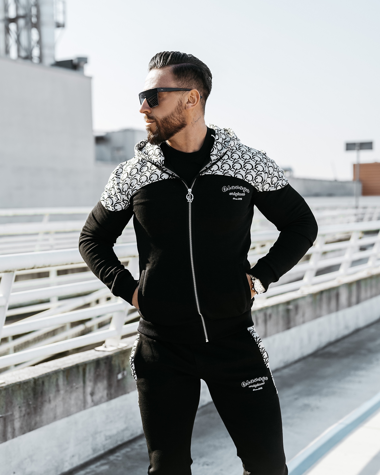 Dres męski GRAVITY OLAVOGA czarny Dres męski GRAVITY OLAVOGA czarny