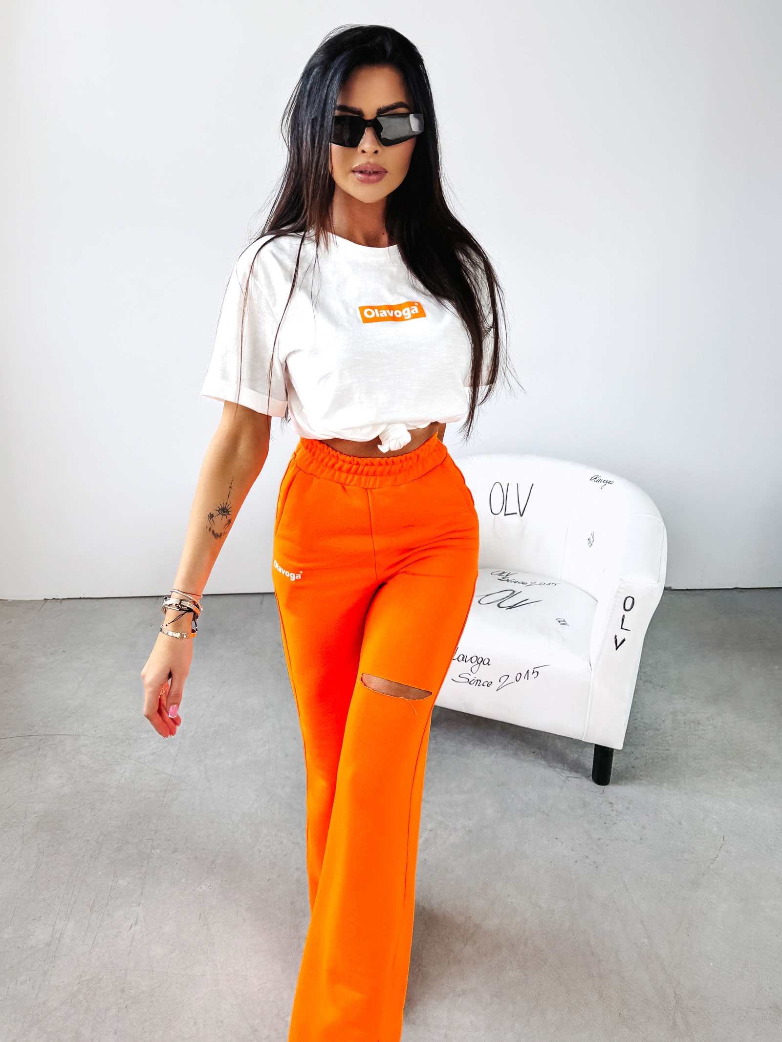 Spodnie damskie dresowe z wycięciem Scarlet Ola Voga pomarańczowe Spodnie damskie dresowe z wycięciem Scarlet Ola Voga pomarańczowe