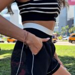 Top prążkowany w paski Muli czarny