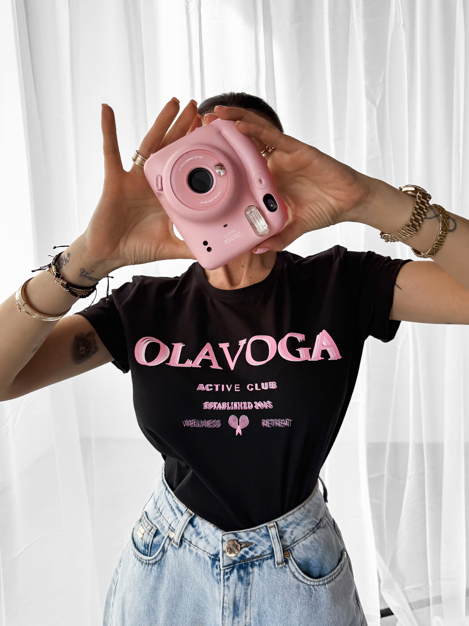 T-shirt klasyczny IDYLLIC OLAVOGA czarny