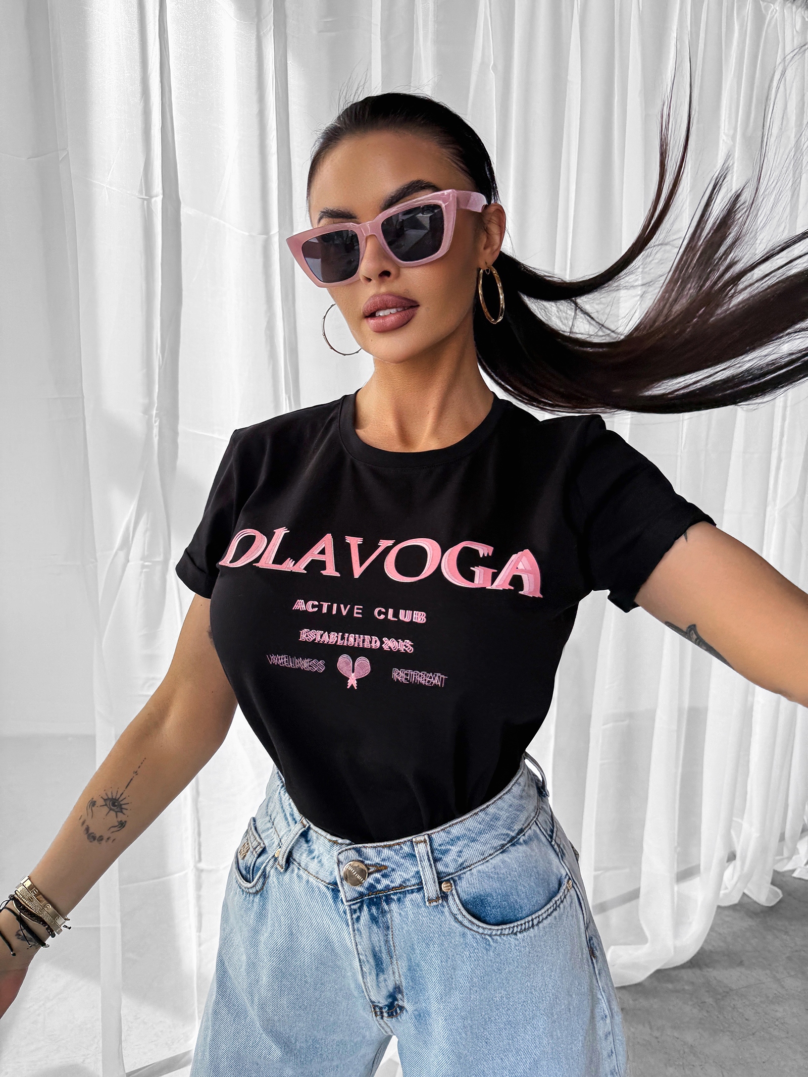 T-shirt klasyczny IDYLLIC OLAVOGA czarny T-shirt klasyczny IDYLLIC OLAVOGA czarny