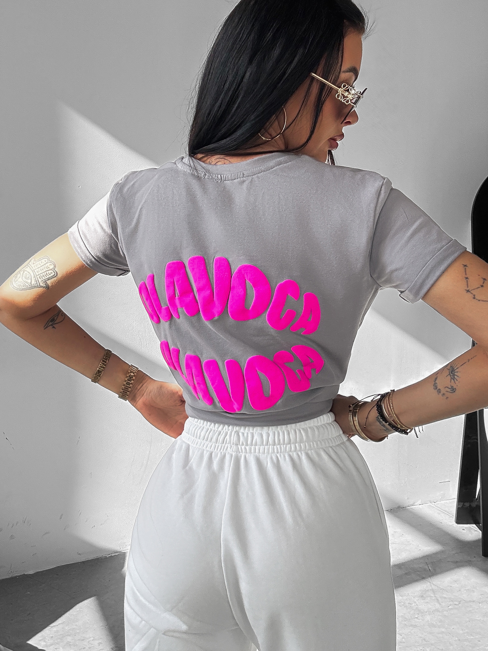 T-shirt bawełniany MYSTICAL OLAVOGA szary T-shirt bawełniany MYSTICAL OLAVOGA szary