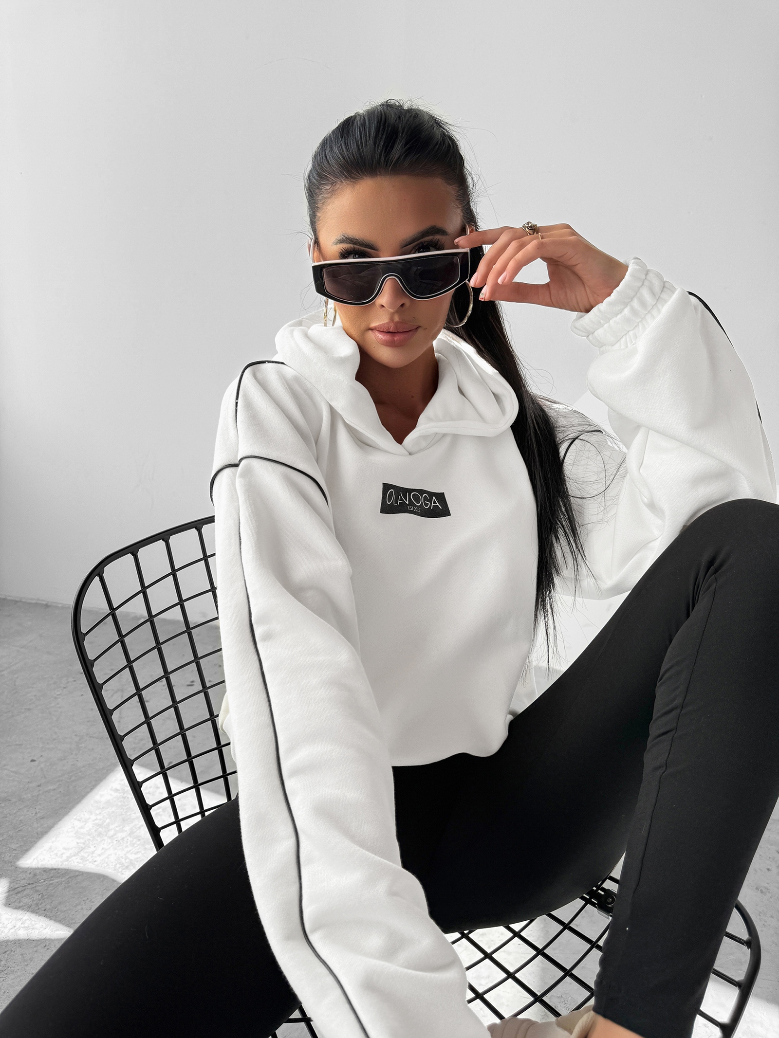 Bluza z kapturem DIDACTIC OLAVOGA biała