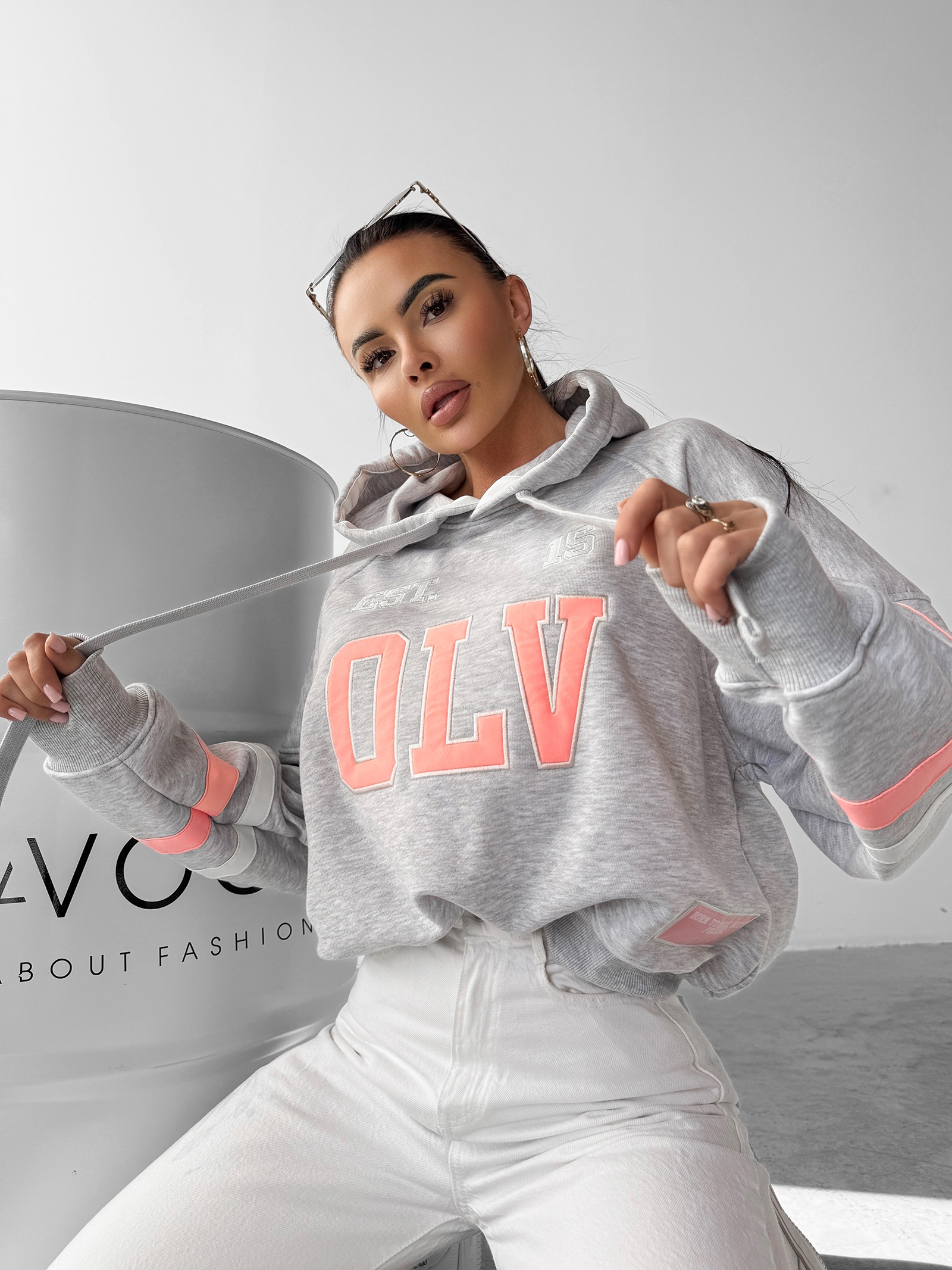 Bluza logowana GRAPE OLAVOGA szara