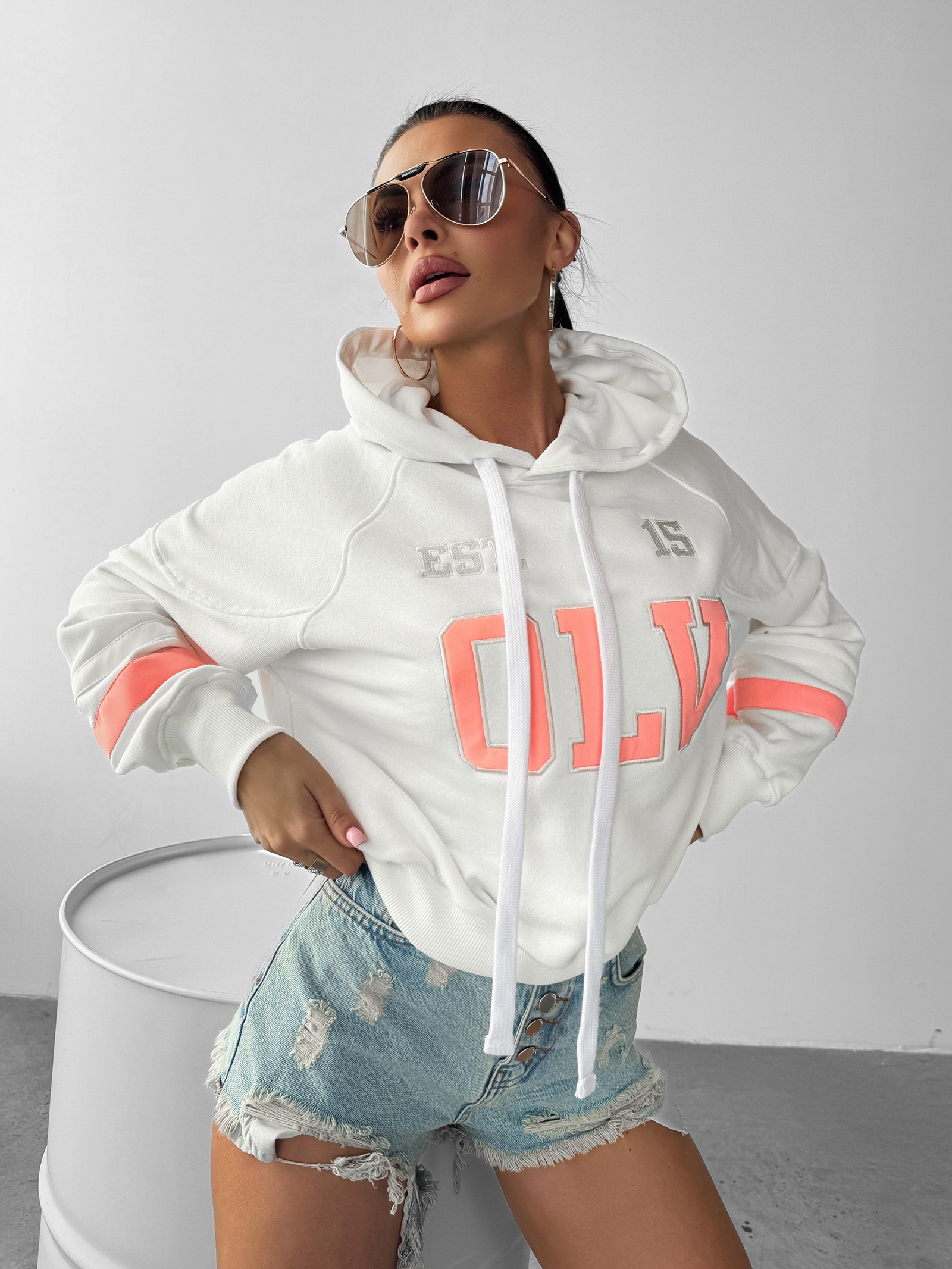 Bluza logowana GRAPE OLAVOGA ecru