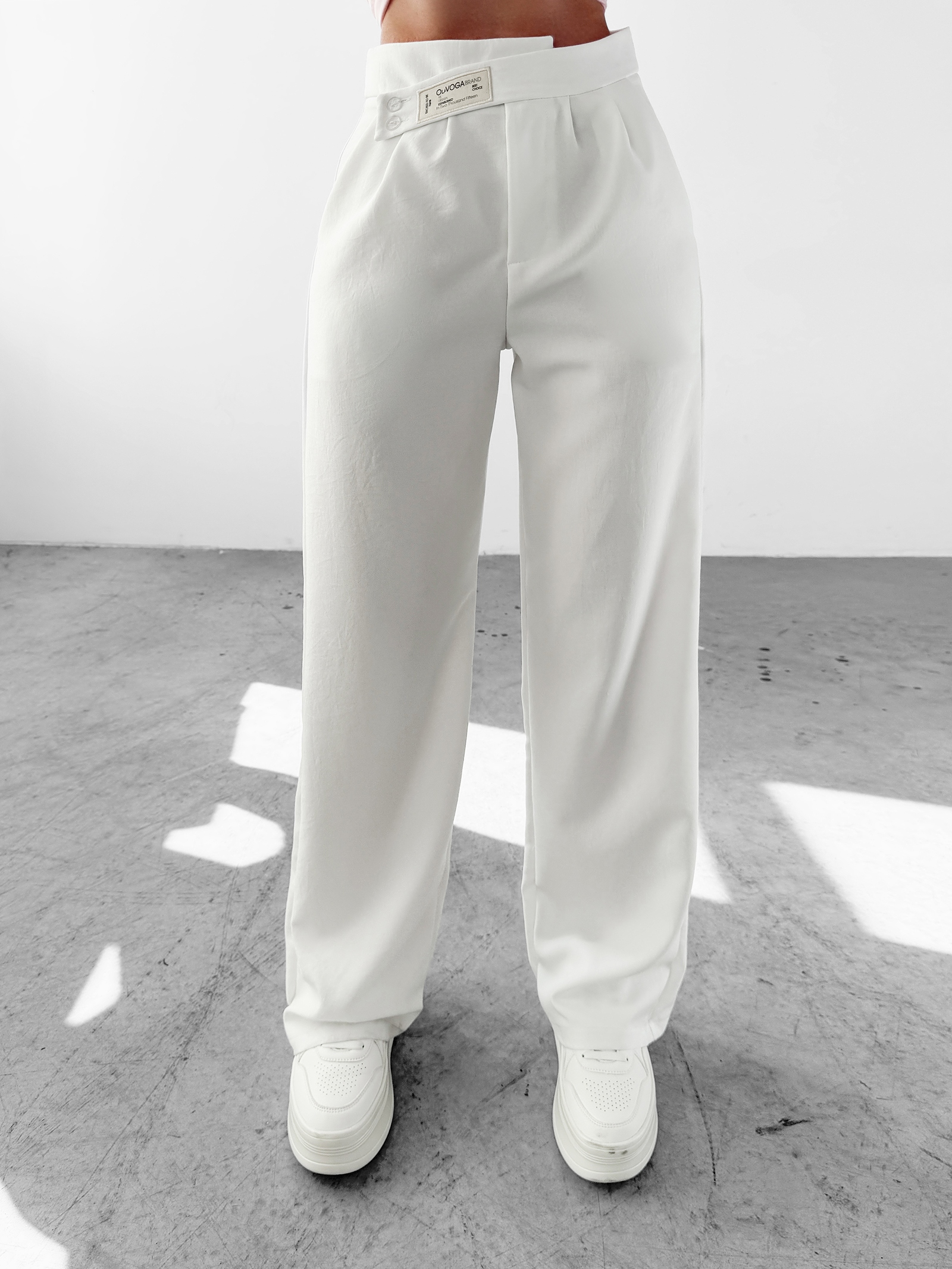 Spodnie przewiewne KORSADA OLAVOGA ecru