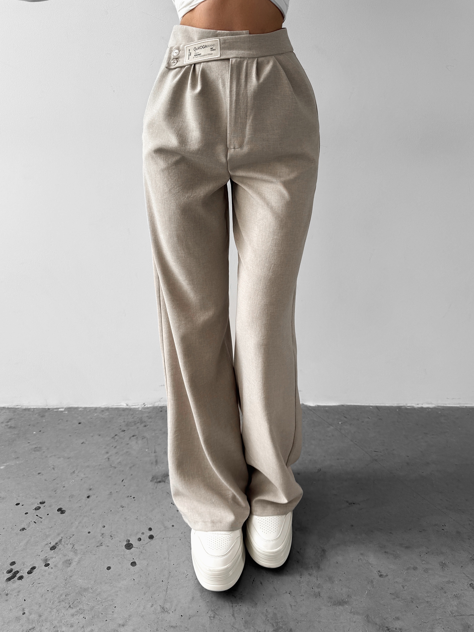 Spodnie przewiewne KORSADA OLAVOGA beżowe