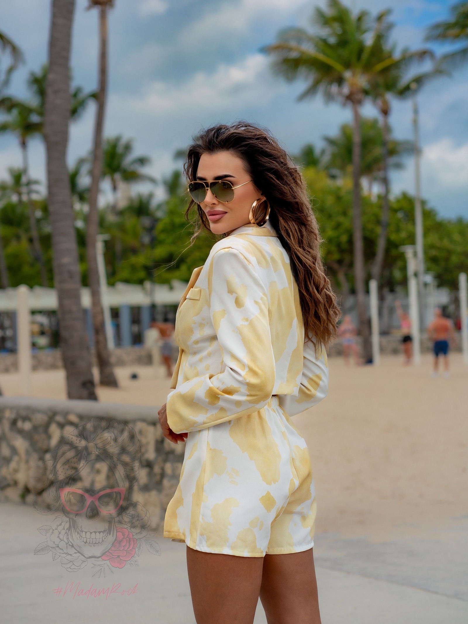 Komplet marynarka + spódniczko-spodenki Moou cytrynowy Komplet marynarka + spódniczko-spodenki Moou cytrynowy