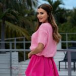 Sweter z krótkim rękawem Gorem różowy