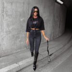 T-shirt damski bawełniany oversize z nadrukiem Rosu Ola Voga czarny