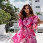 Sukienka szyfonowa NB Tipilo różowa