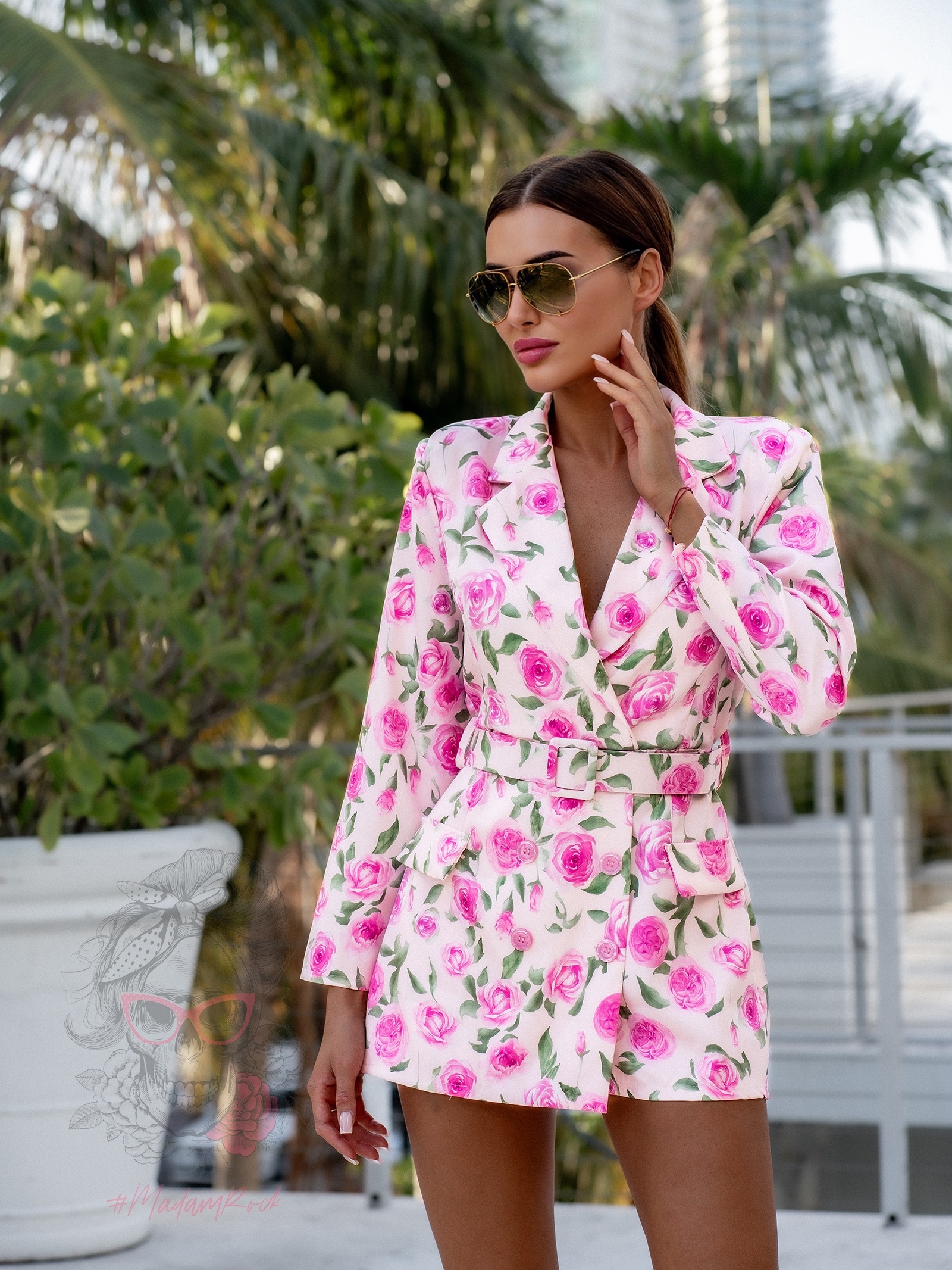 Kombinezon w kwiaty Gorsos różowy Kombinezon w kwiaty Gorsos różowy