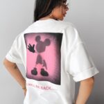 T-shirt z grafiką THEBES OLAVOGA ecru