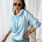 Bluza z grafiką COLLAGE OLAVOGA niebieska