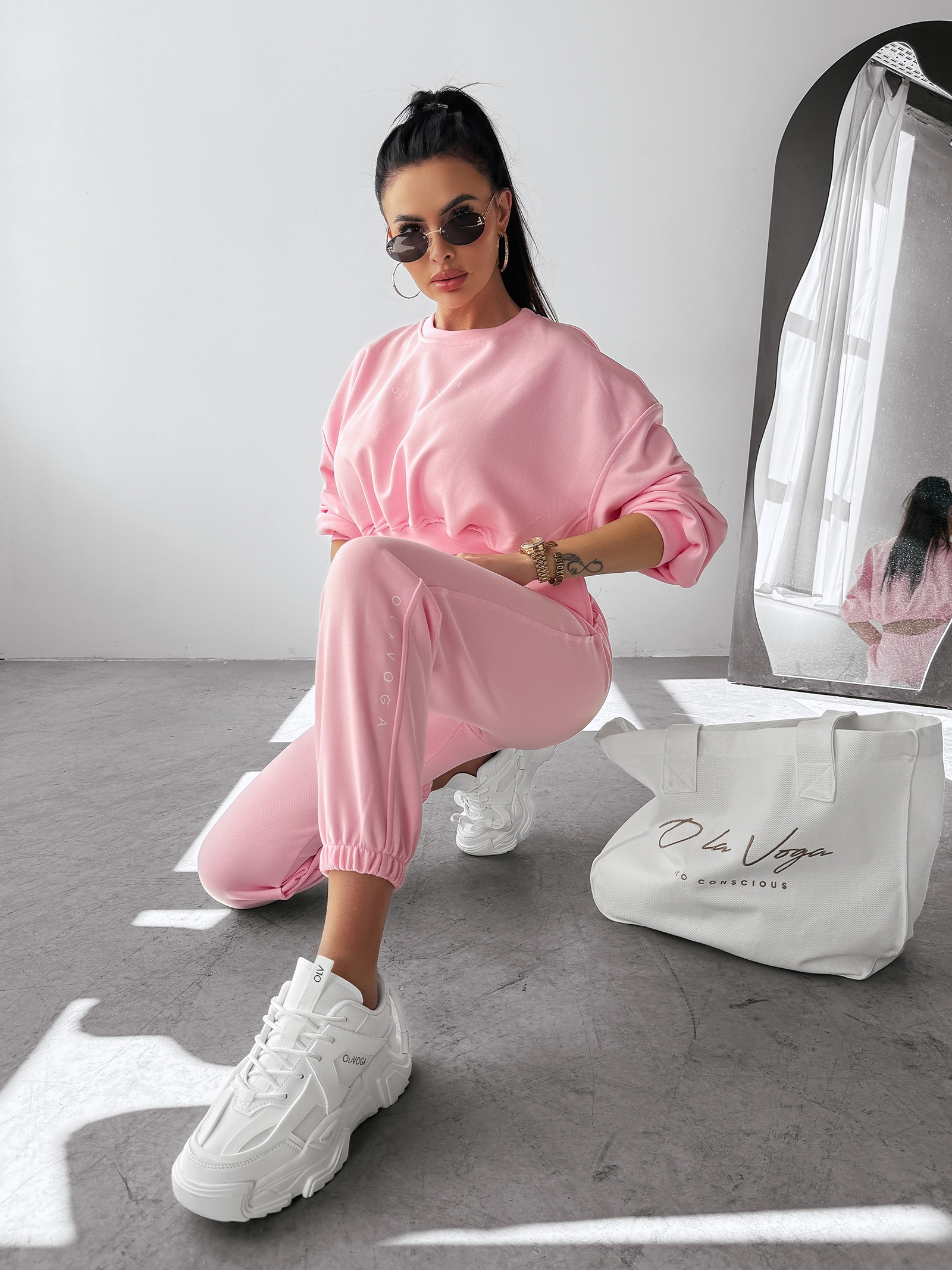 Komplet dresowy TIPSY OLAVOGA różowy